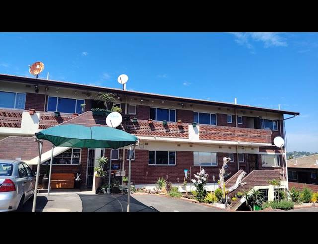 2 BEDROOM APARTMENT FOR SALE IN MALVERN